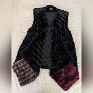 G by Giuliana Asymmetrical Black Faux Fur Vest with Gray & Burgundy Trim
